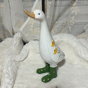 Ceramic duck spring decor